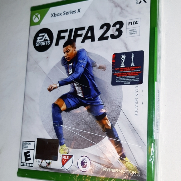 Xbox Series X 3 Game Ultimate 23 Bundle Madden/Fifa/NBA - Picture 2 of 4